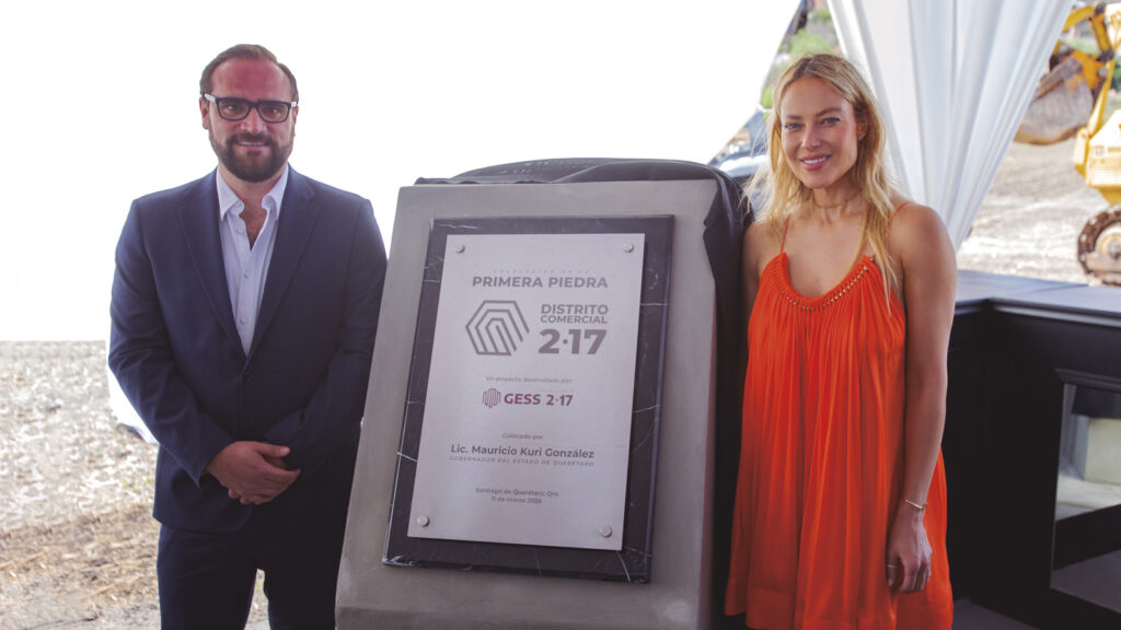Vanesa Huppenkothen encabeza el inicio de Distrito Comercial 217