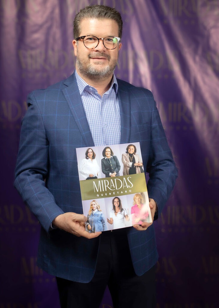 Dr. Carlos Eguiarte Mereles, Magistrado.